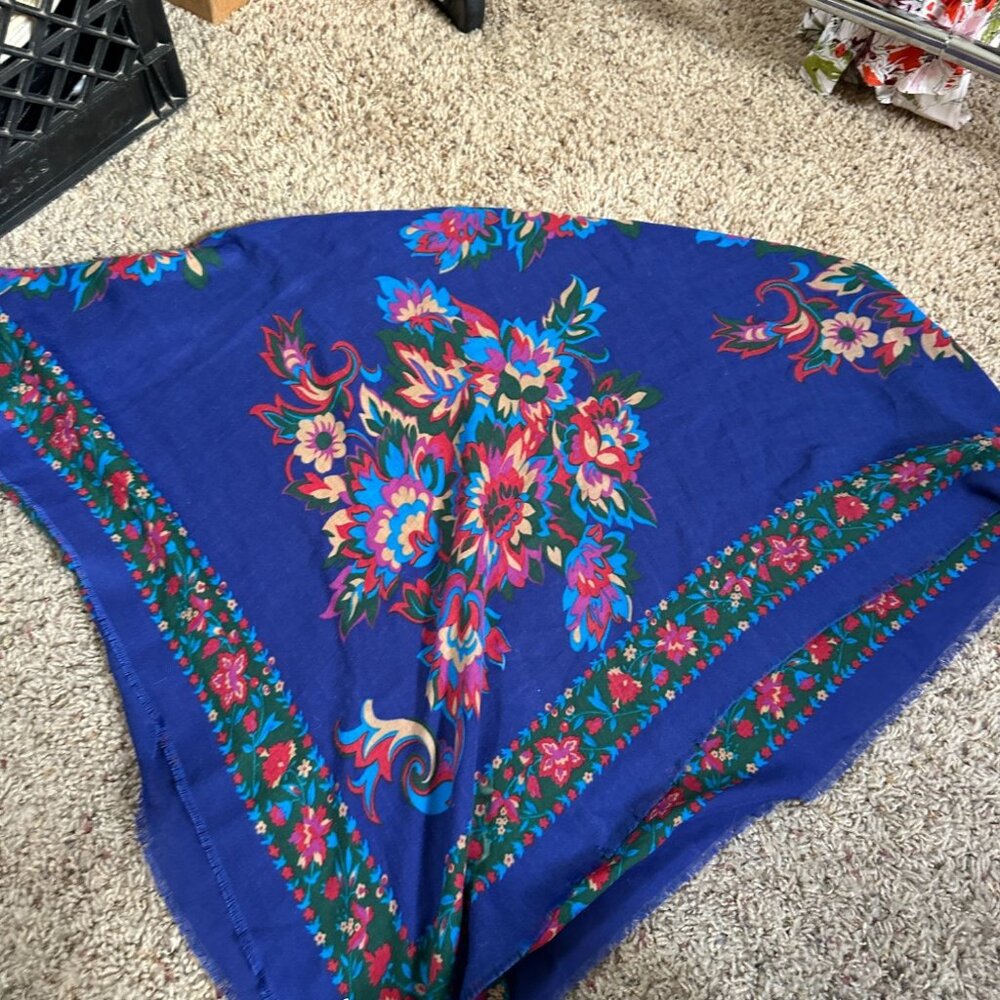 Challis By Berkshire Floral Scarf 100% Polyester Blue  47"x47" Vintage Italy